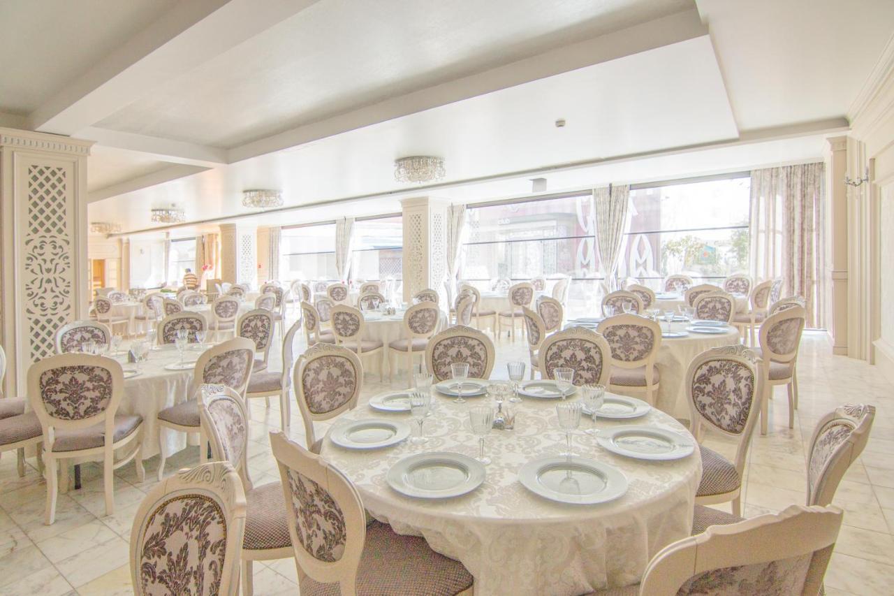 Hotel Merty Konstanca Kültér fotó