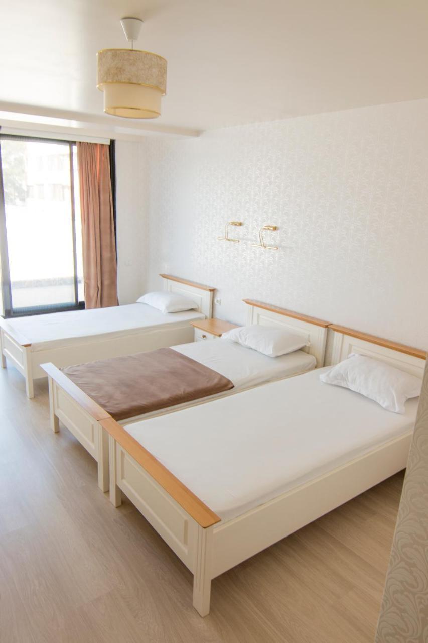 Hotel Merty Konstanca Kültér fotó