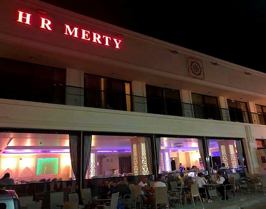 Hotel Merty Konstanca Kültér fotó